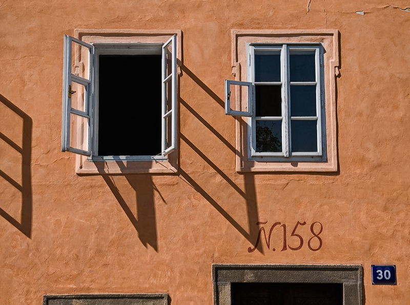 fenster-prag-D35_3855-als-Smart-Objekt-1.jpg