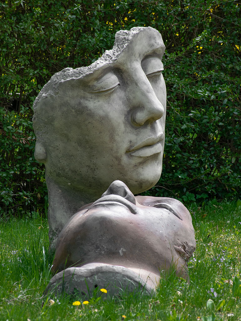 DSC_3860.jpg - Gute Idee - in einem Vorgarten entdeckt