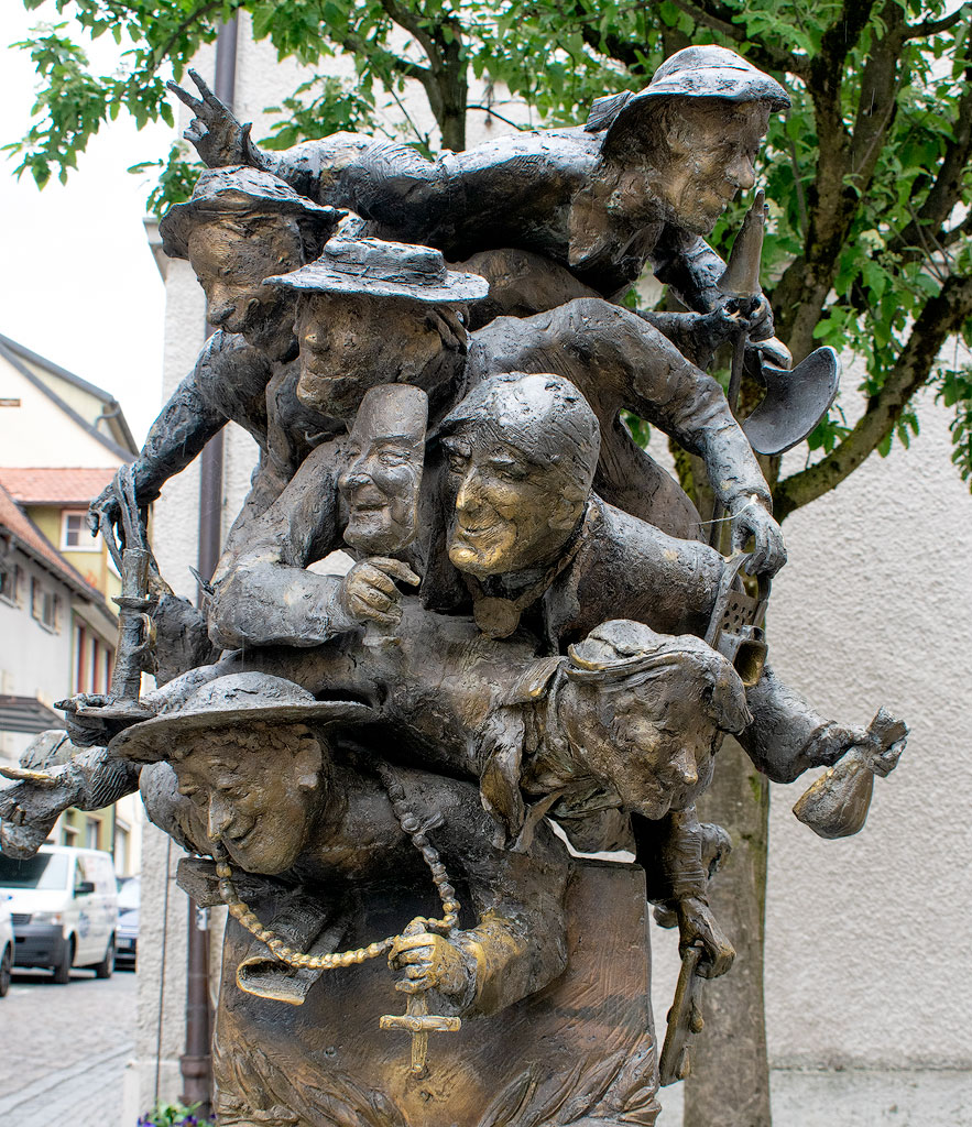 DSC_3918.jpg - Lustige Skulptur 