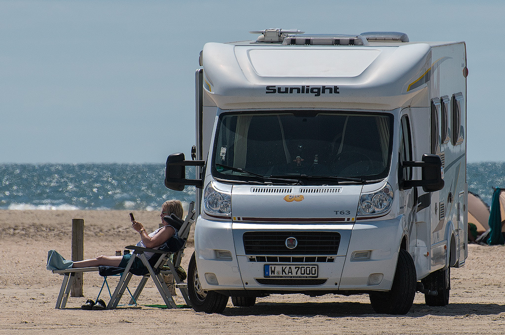 Dänemark-06---2017-+-17X_6861-1-Kopie.jpg - Auf der Insel Römö - mit befahrbarem Sandstrand - tolles Wetter , aber immer noch nervender starker Wind
